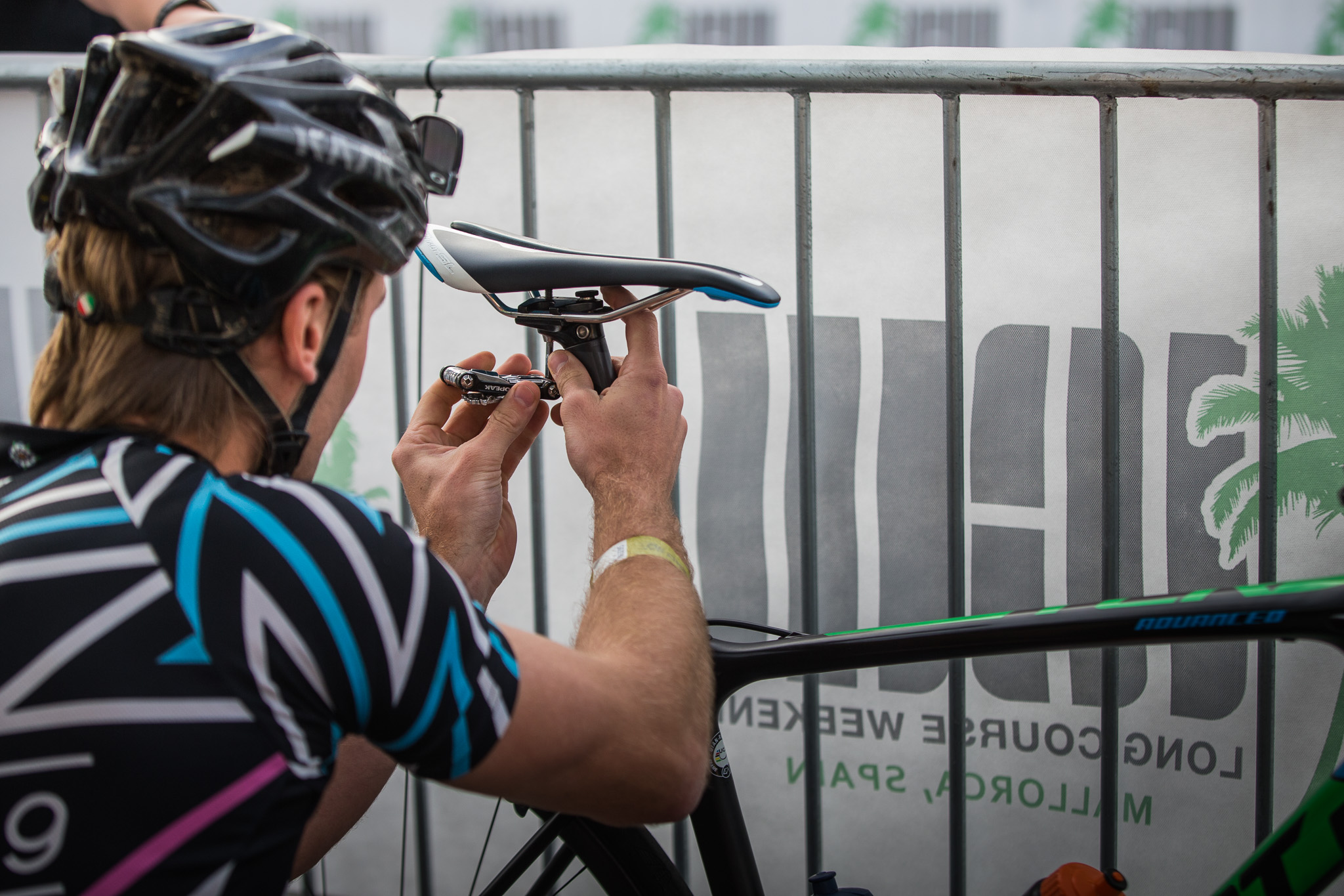 Mikes Bikes Hint and Tips